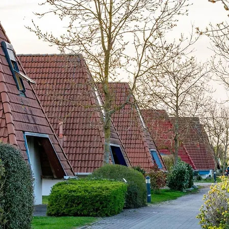 Ferienhaus Seestern Mellumplate 30 *